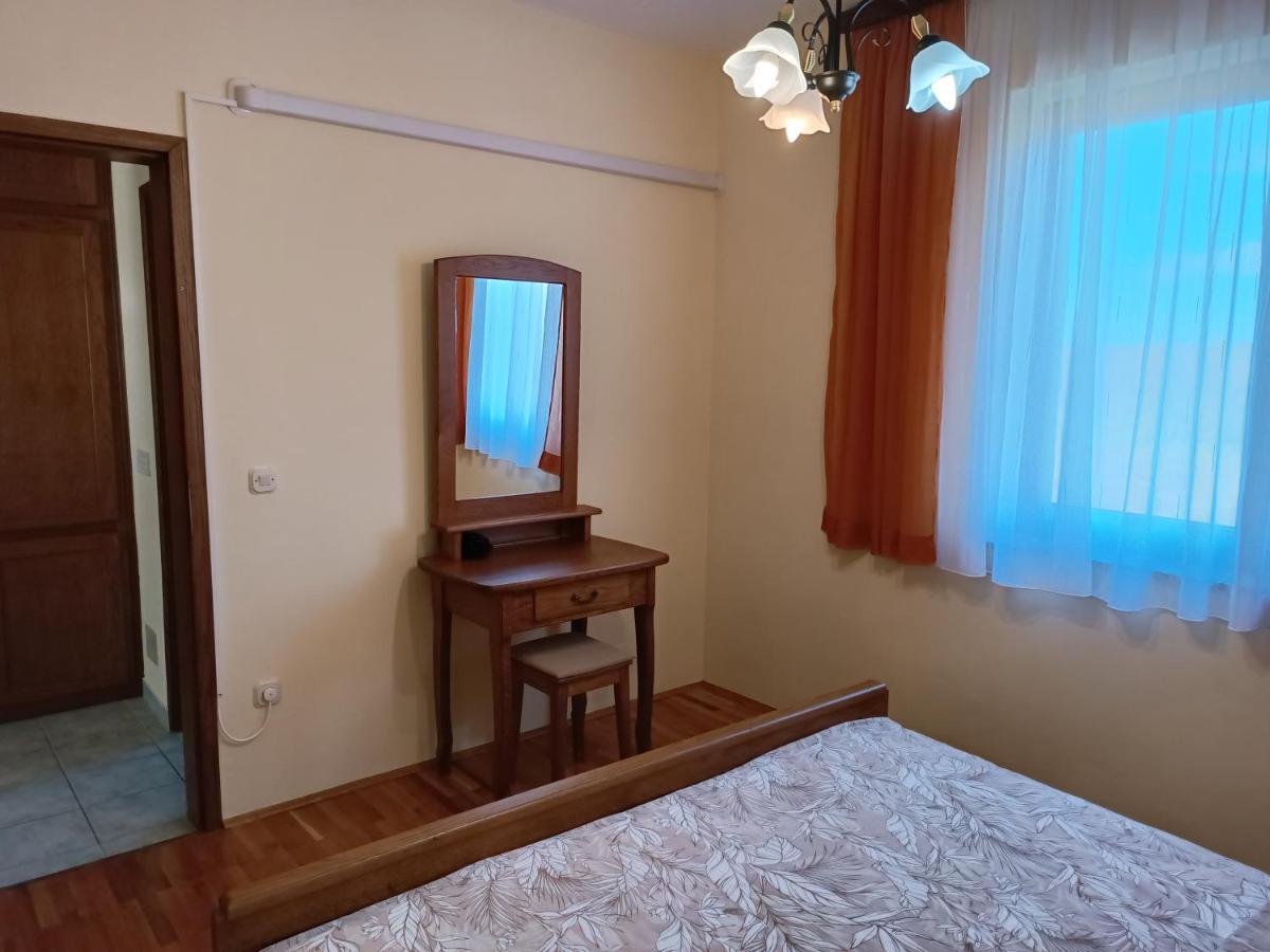 Apartments Stojakovic Porec Ngoại thất bức ảnh